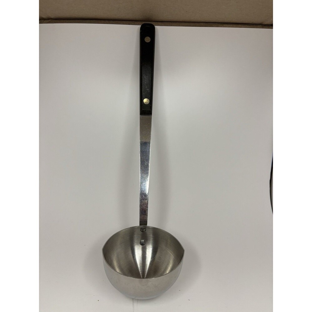 VINTAGE 11.75” ECKO STAINLESS STEEL 4 OUNCE SOUP/SAUCE SPOUT LADEL Ekco U.S.A.